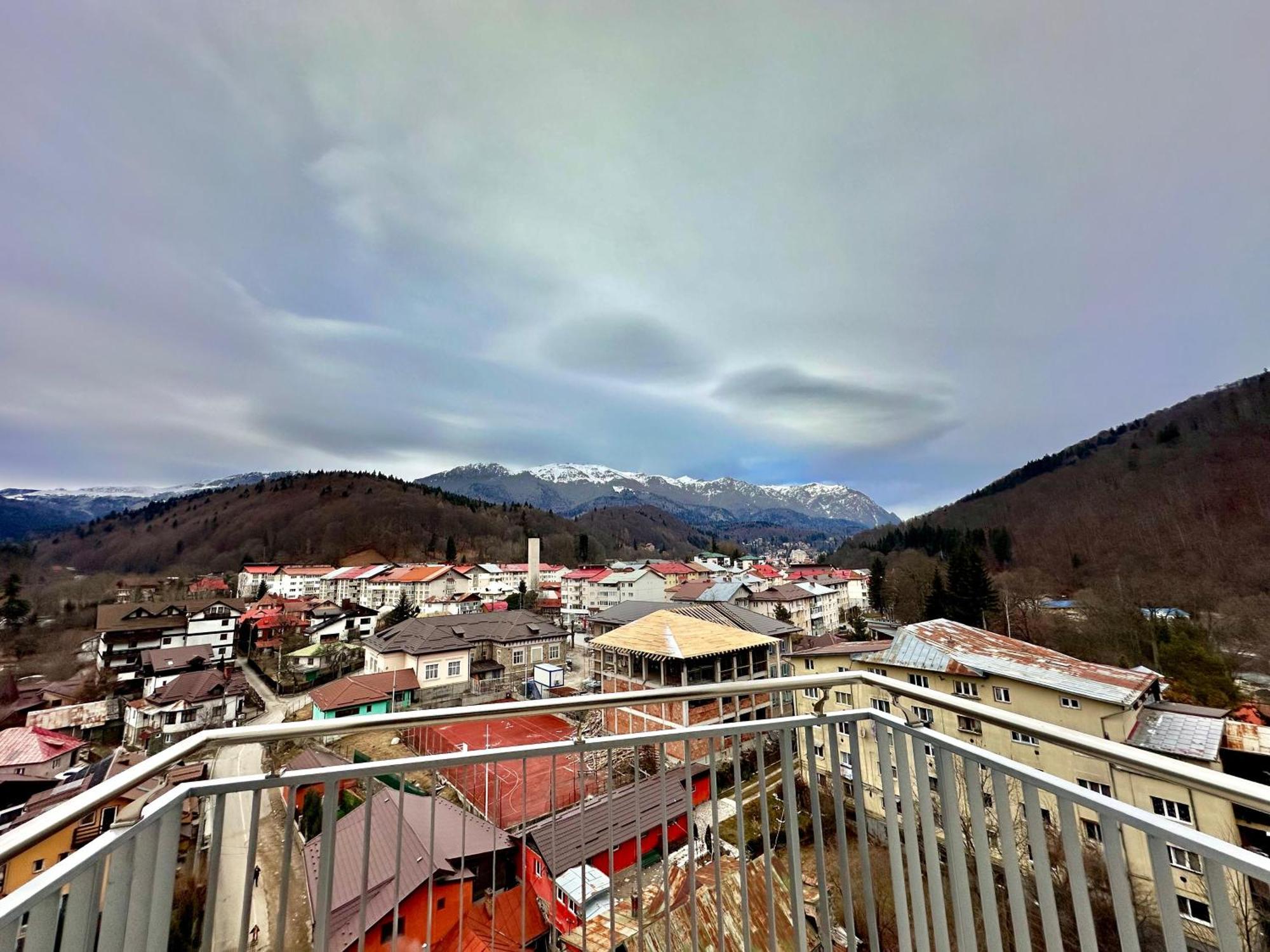 Sinai Aph Apartments Sinaia Eksteriør billede